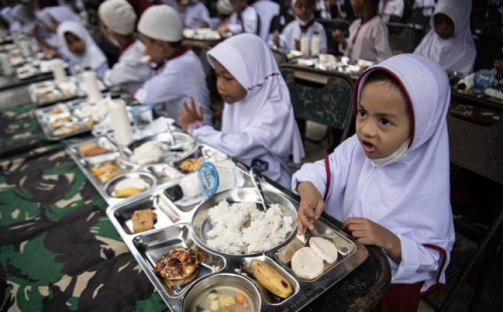 Jadi Bahan Percobaan, 20 Ribu Siswa di Tangerang Bakal Dapat Makan Bergizi Gratis Prabowo. (Ilustrasi)