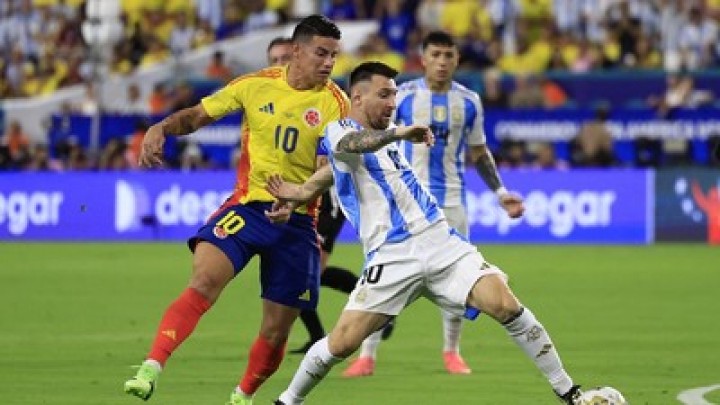 Kick Off Ditunda 30 Menit Gegara Overload, Argentina Vs Kolombia 0-0 di Babak Pertama. (X/Foto)