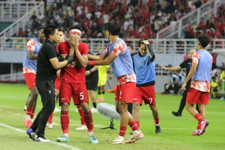 Timnas RI Lolos Final Piala AFF U-19, Indra Sjafri Sindir Balik Jurnalis Vietnam. (X/foto)