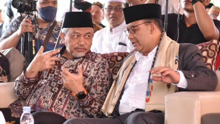 Presiden PKS Ahmad Syaikhu dan Anies Baswedan. Sumber: cnnindonesia.com