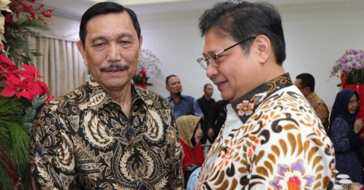 Ketua Dewan Penasehat DPP Partai Golkar, Luhut Binsar Pandjaitan dan Ketum Golkar Airlangga Hartarto. Sumber: RM Merdeka