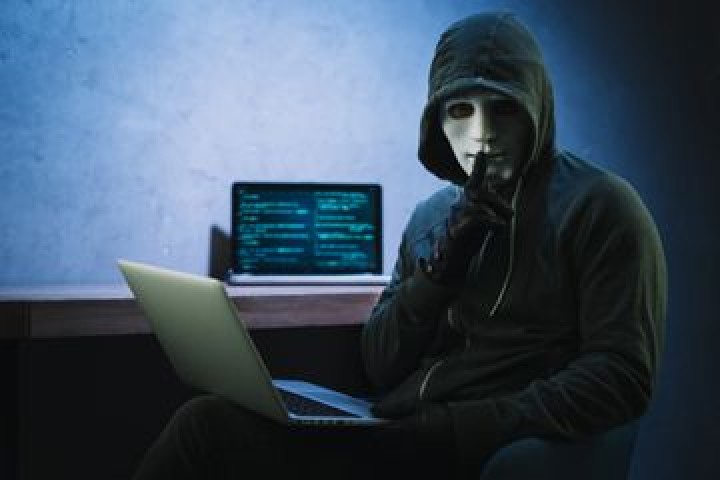 Jangan Panik! Begini Cara Menangkal Hacker Serang Sistem Pakai AI