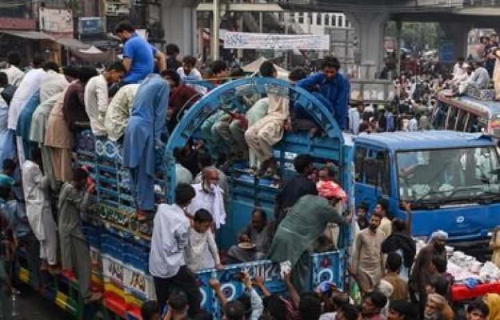 Mencekam! Kelompok Bersenjata Pakistan Bantai Massal 23 Orang di Balochistan. (X/Foto)