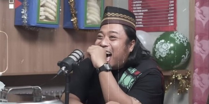 Tak Lagi Jadi Podcaster di PWK, Pendapatan Komika Praz Teguh dari YouTube Capai Angka Fantastis. (Tangkapan Layar YouTube HasCreative)