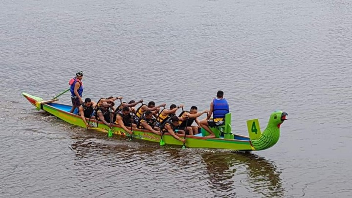 Masyarakat Siak Berbondong-bondong Ramaikan Serindit Boat Race Hari Pertama 