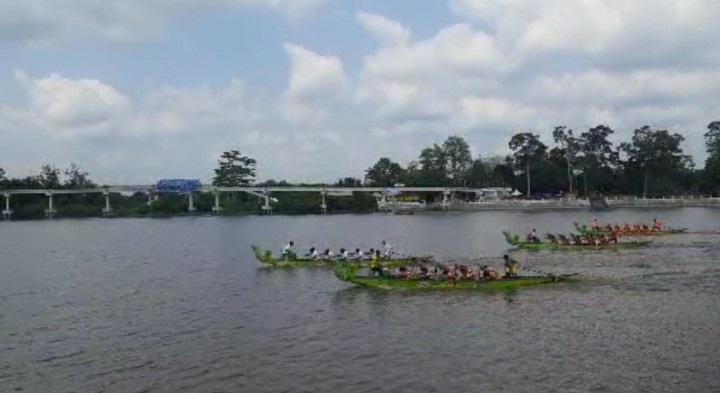 Hari Kedua Serindit Boat Race,PODSI Siak Masuk Babak final 