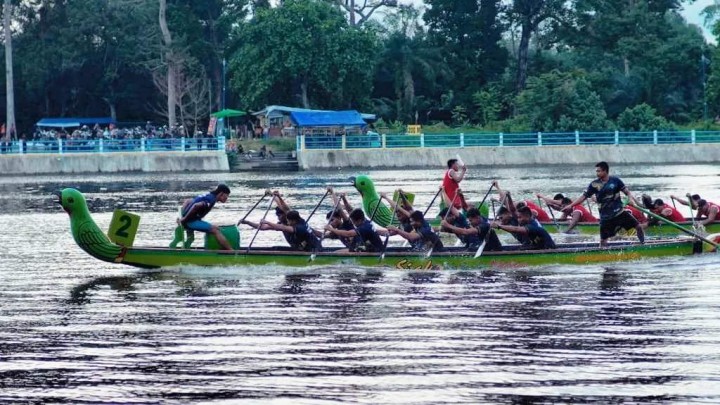 Event Serindit Boat Race 2024 Sebanyak 27 Team Akan Berpacu di Sungai Siak 