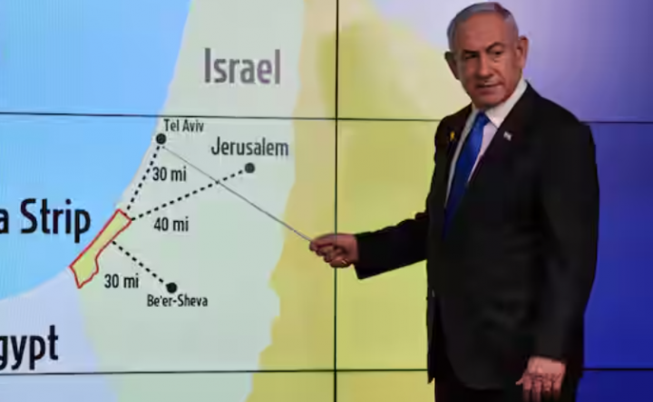 Netanyahu sekali lagi secara terang-terangan menolak penarikan dari apa yang disebut koridor Philadelphi pada minggu pertama kesepakatan dan mengatakan bahwa tekanan internasional akan membuatnya secara efektif tidak mungkin untuk kembali /Reuters