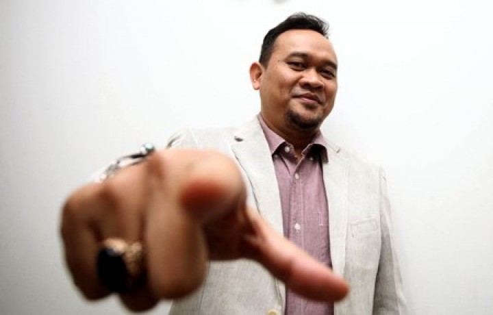 Lies Hartono alias Cak Lontong. Sumber: detik.com