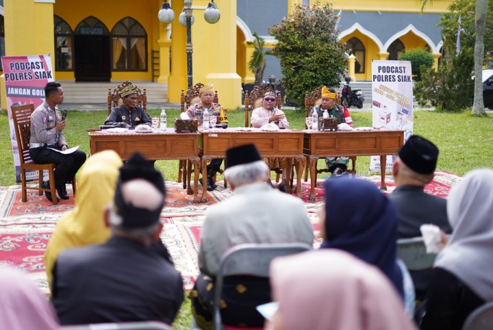 Sekda Siak Hadiri Podcast Polres Siak, Menuju Pilkada Damai Sejuk Beradab 