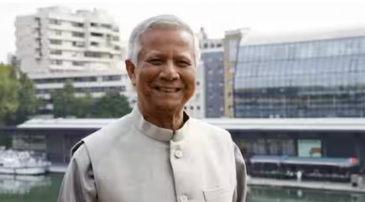 Ekonom Bangladesh dan peraih Nobel Muhammad Yunus, sekarang menjadi kepala penasihat pemerintah sementara /AFP