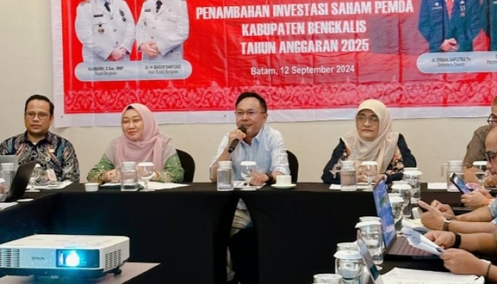 Bupati Ikuti FGD Analisa Kinerja BRKS Pasca Konversi ke Sistem Syariah