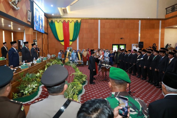 Anggota DPRD kabupaten Siak Resmi Dilantik, Berharap Mampu Jadi Perpanjangan Tangan Masyarakat 