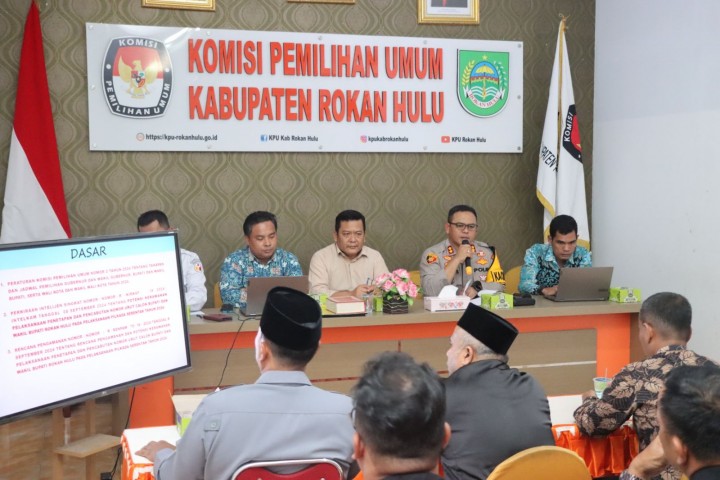 Rakor Persiapan Pengundian Nomor Urut Paslon Bupati-Wakil Bupati Rohul Tahun 2024, Begini Penjelasan Kapolres AKBP Budi