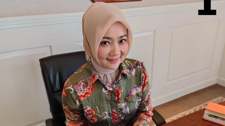 Istri dari Calon Gubernur Jakarta Ridwan Kamil, Atalia Praratya. Sumber: detik.com