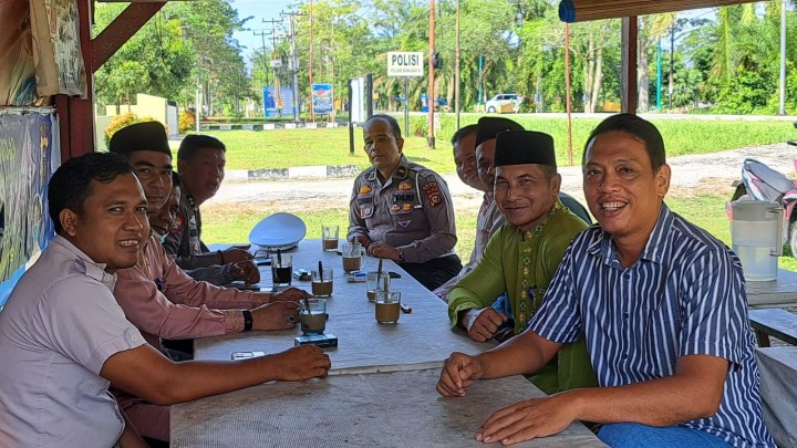 Ciptakan Kamtibmas yang Kondusif ,Polsek Bungaraya Sambangi Warga Berikan Himbauan