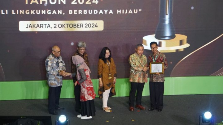 Bukti Komitmen Pendidikan Lingkungan Hidup, Sekolah Binaan RAPP Raih Penghargaan Adiwiyata 2024