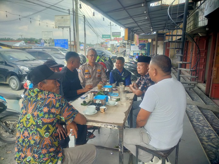 Kegiatan Cooling system Polsek Kandis Temui Tokoh Masyarakat Suku Sakai,  Sampaikan Pesan Pilkada Damai, sejuk dan Beradab