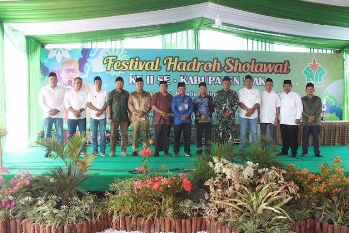 PTPN IV Regional III Taja Salawat Hadroh Festival se-Kabupaten Siak