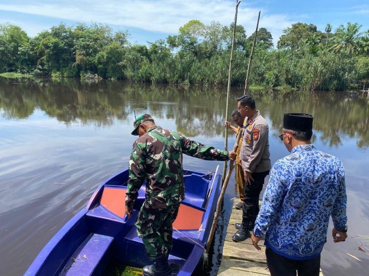 Polsek Sungai Mandau Lakukan Pengecekan Gudang Logistik dan Lokasi TPS Jelang Pilkada 2024