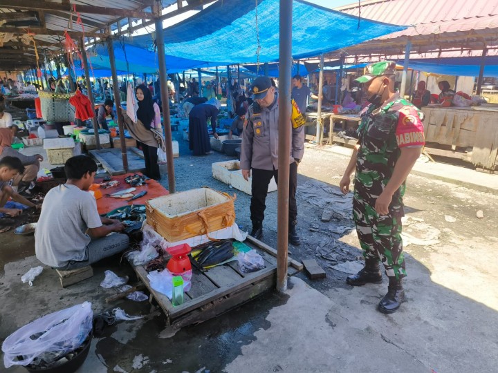 Kapolsek Kuntodarussalam Giat Coolling System Dengan Pedagang Pasar Baru Kota Lama