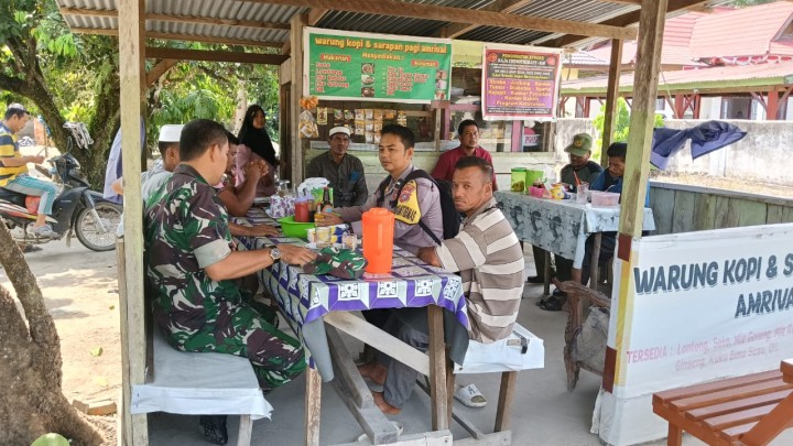 Polres Rokan Hulu Gelar Cooling System, Bhabinkamtibmas dan Bhabinsa Bersama Tokoh Masyarakat di Desa Kepenuhan Barat