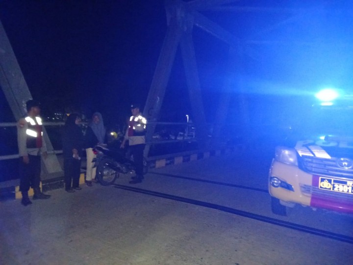 Polsek Sungai Mandau Gelar Patroli Malam untuk Antisipasi Penyakit Masyarakat dan Ciptakan Situasi Kondusif