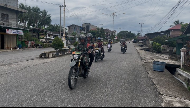 Polres Rohul Gelar Patroli Sinergitas TNI-Polri untuk Jaga Kondusifitas Pilkada dalam Operasi Mantap Praja Lancang Kuning (OMP-LK24)