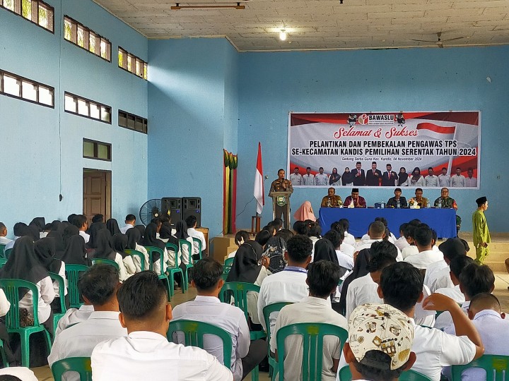 Pelantikan PTPS Kecamatan Kandis, Kapolsek Kandis Sampaikan Himbauan Pilkada Damai Jaga Netralitas