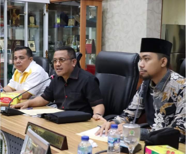 Komisi IV DPRD Riau RDP Dengan ESDM 