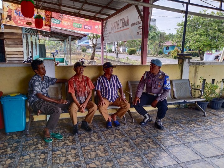 Laksanakan Cooling System, Polsek Rupat Utara Sambangi Kantor Desa Tanjung Medang