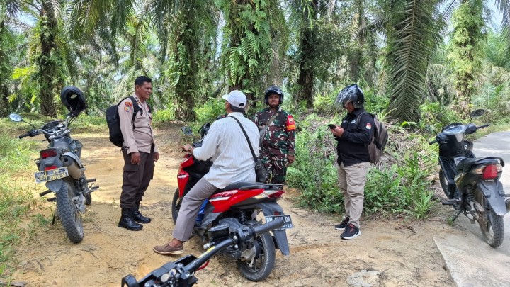 Kunjungan Bhabinkamtibmas ke Pemilik Lahan Dalam Giat Giat Cooling System