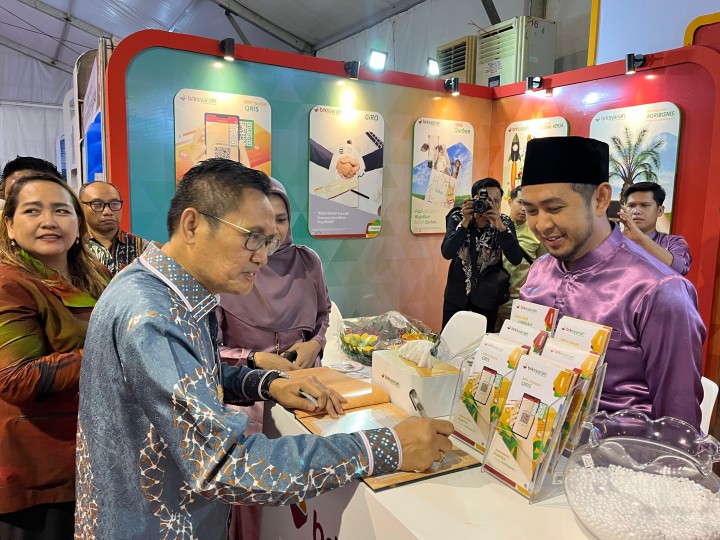 Stand BRK Syariah di Helat Pelalawan