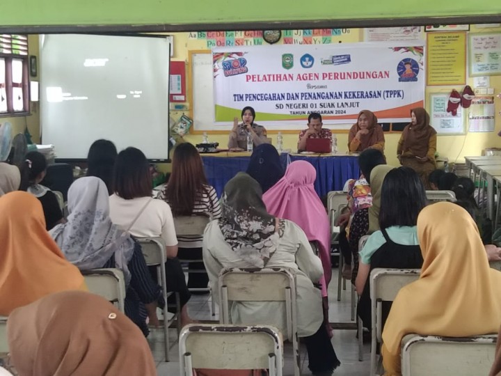 Taja Sosialisasi Peran Orang Tua Terhadap Bullying di Sekolah, Polsek Siak Sisipkan Pesan Pilkada 2024 Damai