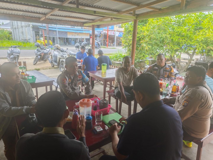 PS. Kanit Binmas Polsek Siak Kecil Ajak Warga Jaga Persatuan Jelang Pilkada