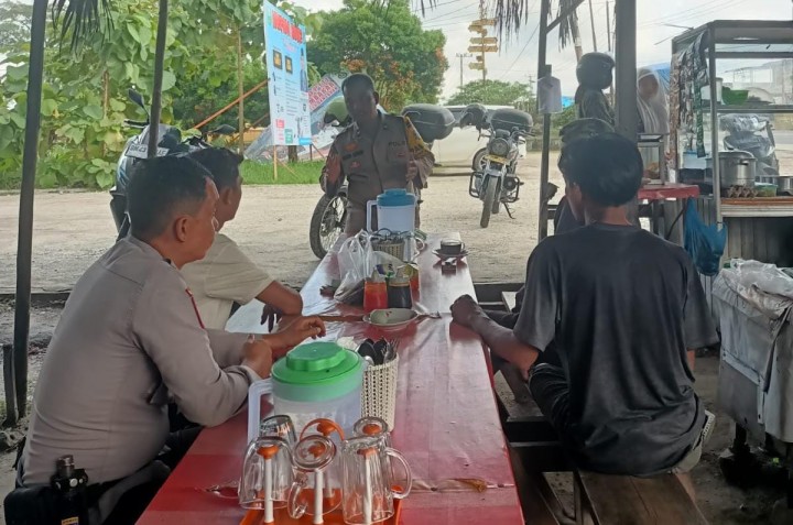 Kegiatan Cooling System, Sambang dan Himbauan Kamtibmas oleh Bhabinkamtibmas Kampung Rawang Kao Barat