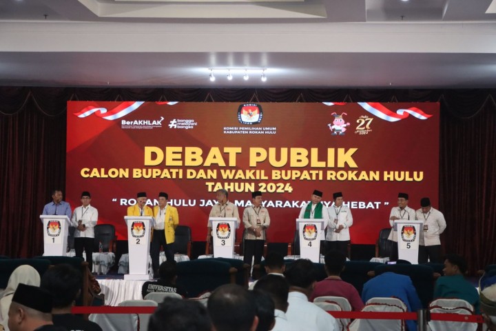 Debat Publik Pilkada Rokan Hulu 2024 Berlangsung Lancar Dan Kondusif