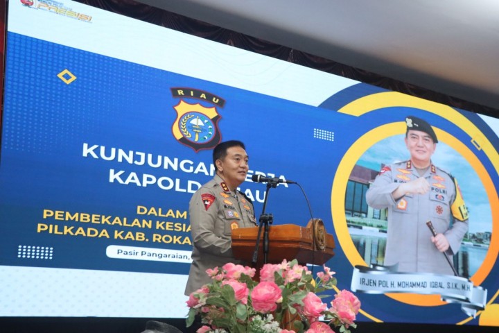 Kunjungan Kerja Kapolda Riau Pembekalan Kesiapan Pengamanan Pilkada Rokan Hulu 2024