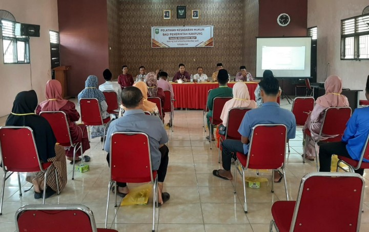 Pelatihan Kesadaran Hukum di Kampung Tasik Seminai, Kecamatan Koto Gasib, Ciptakan Kamtibmas Kondusif