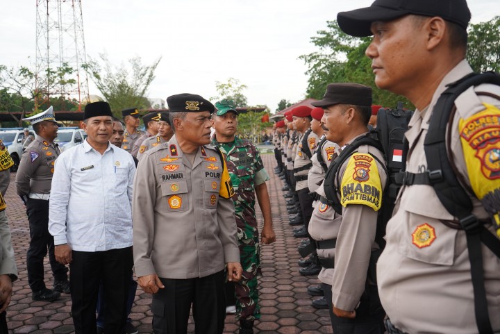 Pimpin Apel Pasukan Pengamanan Pilkada di Rohil, Wakapolda Riau Tegaskan Beberapa Hal 