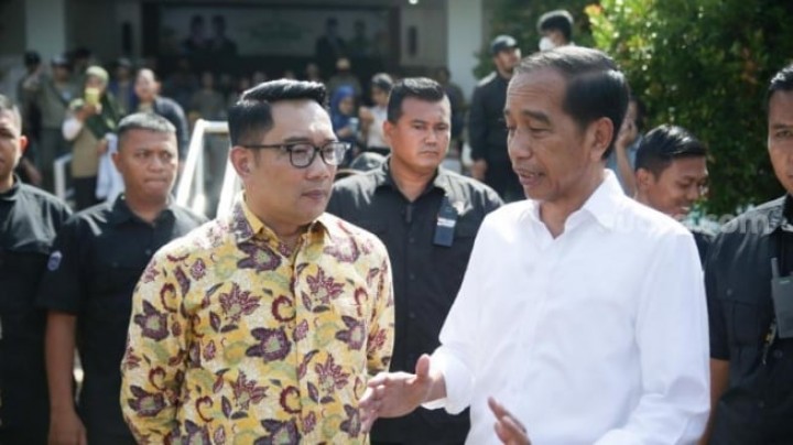 Presiden ke-7 RI Joko Widodo (Jokowi) endorse Cagub Jakarta Ridwan Kamil. Sumber: Suara.com