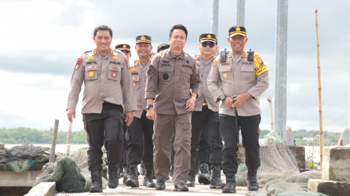 Kapolres Kep Meranti & Pamatwil Bersama Rombongan Tinjau Rapat Pleno Di PPK Rasbar