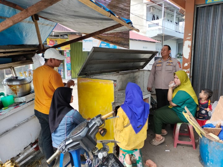 Cooling System, Panit Binmas Sambangi Masyarakat Imbau Jaga Kamtibmas Diwilayahnya Pasca Pencoblosan Pilkada Serentak