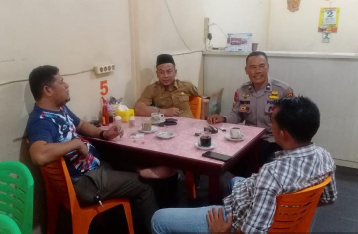 Giat Cooling Sistem Pasca Pencoblosan Pilkada Kabupaten Siak oleh Bhabinkamtibmas Kelurahan Sungai Mempura 