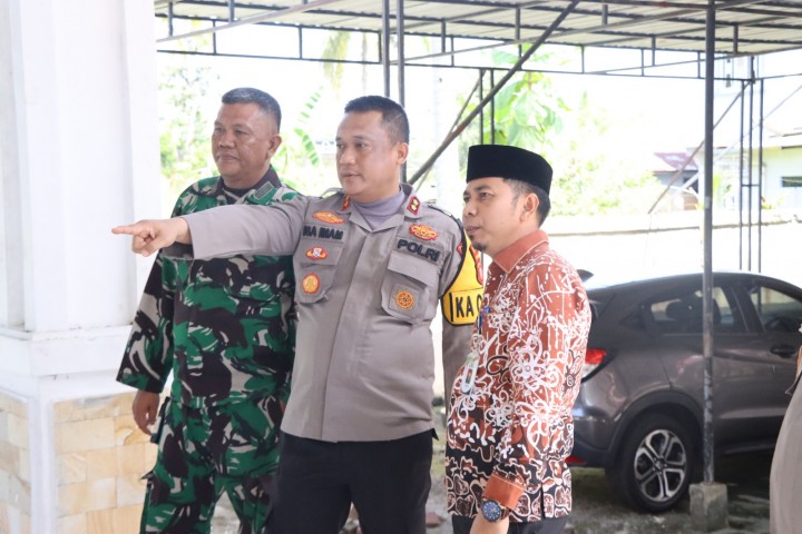 Pasca Pilkada Kapolres Rohil Tetap Pam Kotak Suara di KPU Kabupaten 