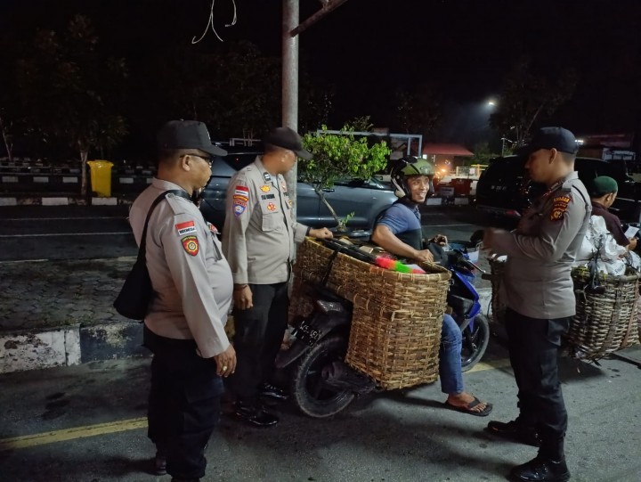 Polsek Bengkalis Tingkatkan Patroli Malam dan Sambang Warga