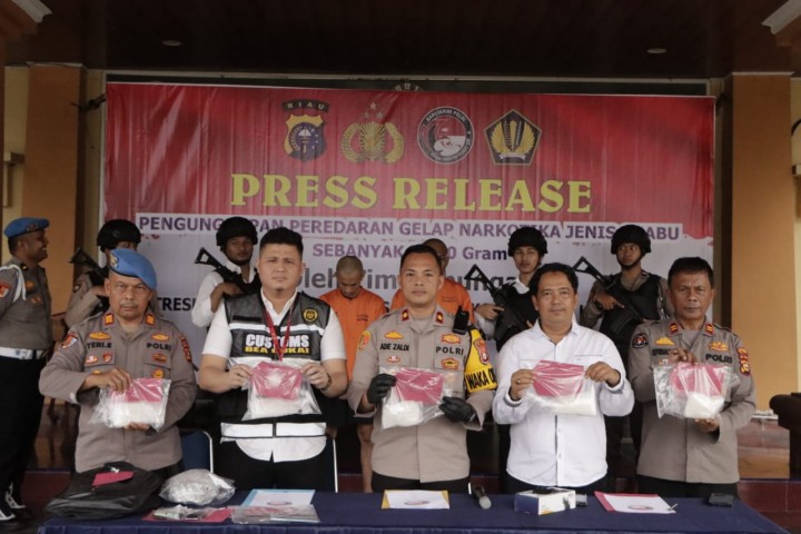 Pengungkapan Besar Kasus Narkotika di Penghujung Tahun,Polres Siak Amankan 2,6 Kg Shabu