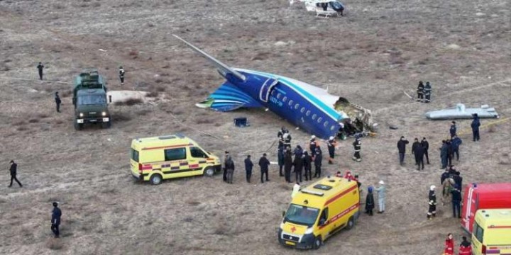 Tragedi Pesawat Azerbaijan Airlines yang Jatuh di Kazakhstan Tewaskan 38 orang, 29 Selamat 