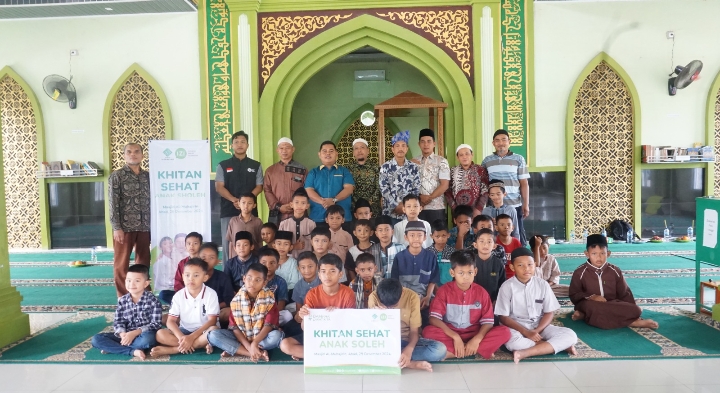 IZI dan Masjid Al-Muhajirin Gelar Khitan Massal Gratis di Kampar