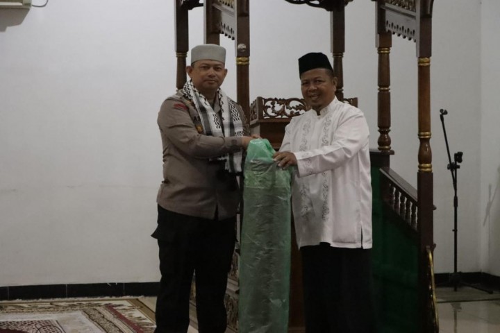 Kegiatan Subuh Keliling Polres Siak di Mesjid Nurul Yaqin, Membangun Sinergi Sampaikan Pesan Kamtibmas